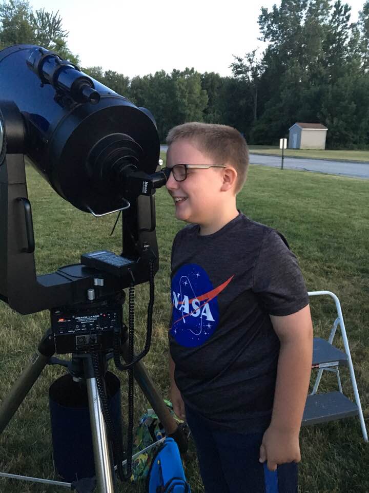 avonlake star party suzie dills starrytrails.com ----